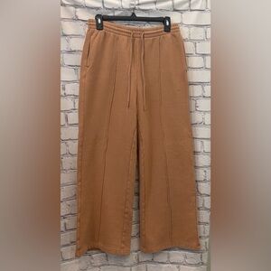 PINK Victoria's Secret :M Women Light  Brown Fleece Joggers